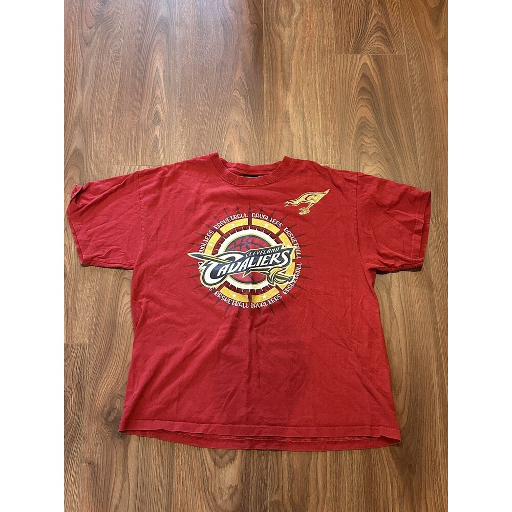 UNK‎ NBA CLEVELAND CAVALIERS Graphic Red T-Shirt Men's Size XL